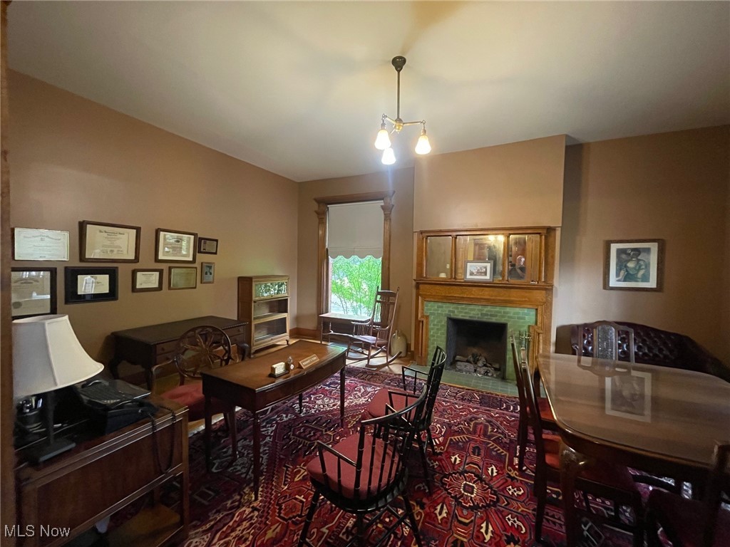 City/Canton - Commercial Sale