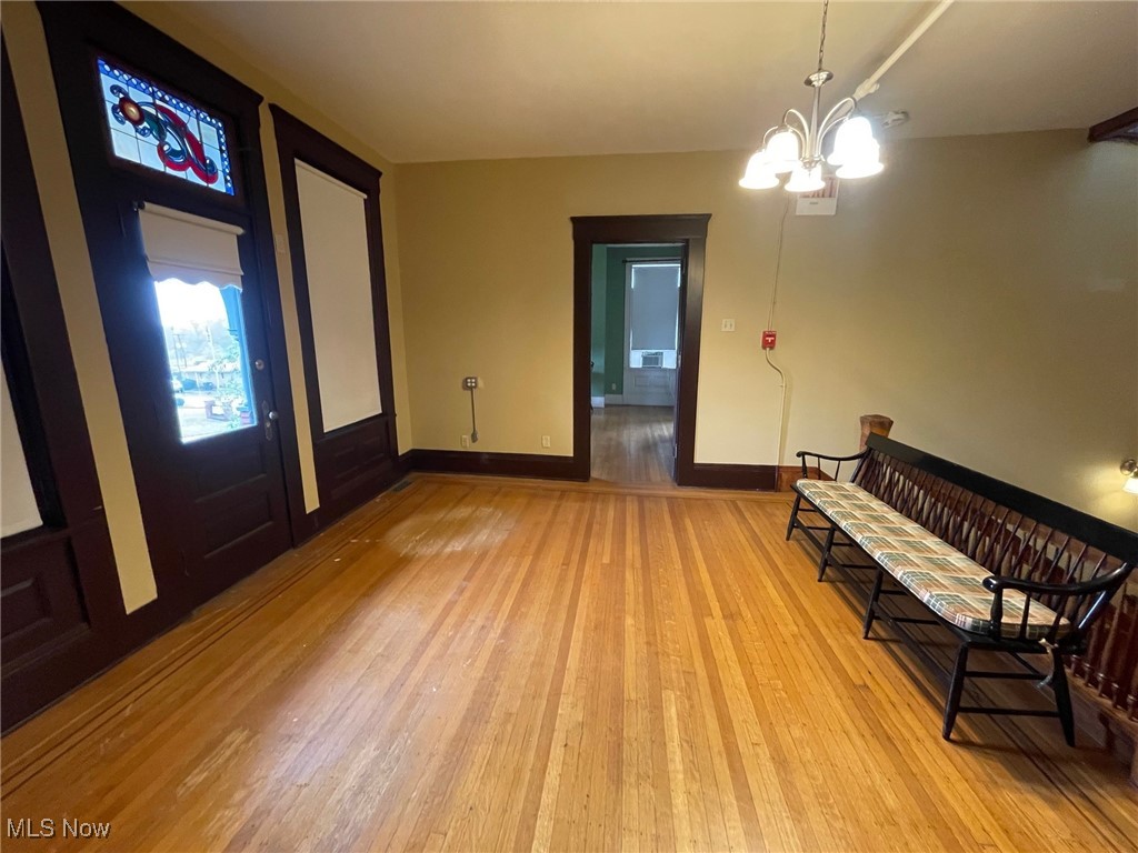 City/Canton - Commercial Sale