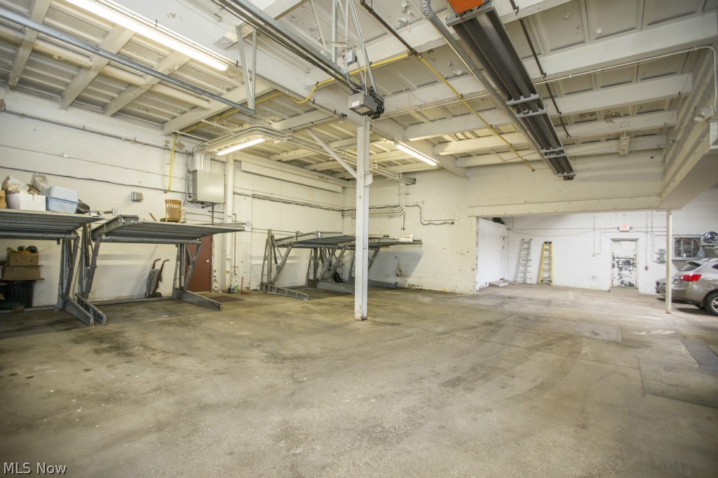 J H Webster Assignee & Mabel W - Residential