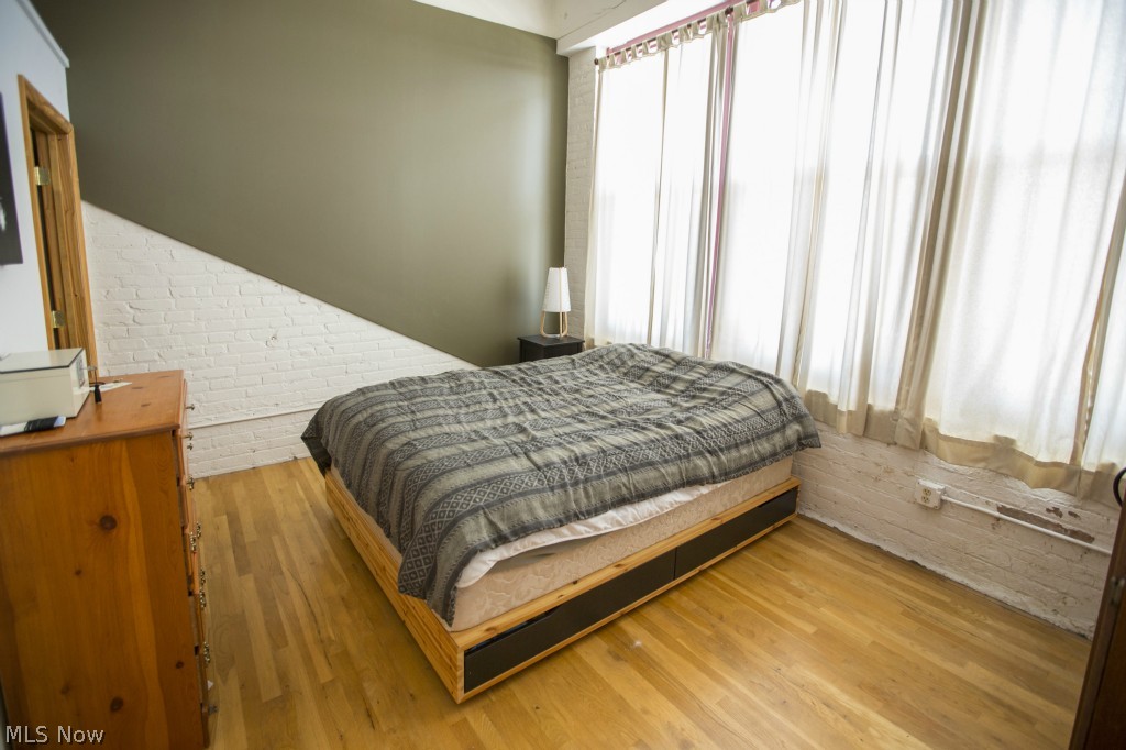 J H Webster Assignee & Mabel W - Residential