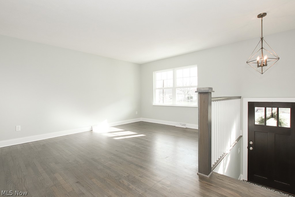 Cresthaven 05 - Residential