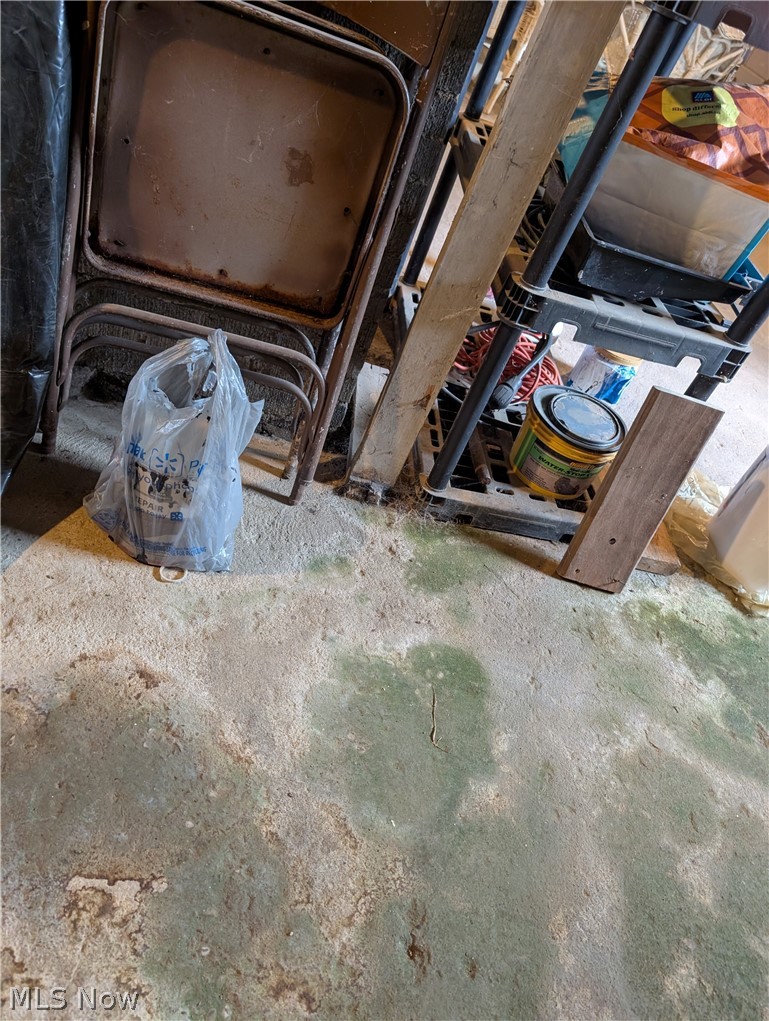 Glen #6 - Residential