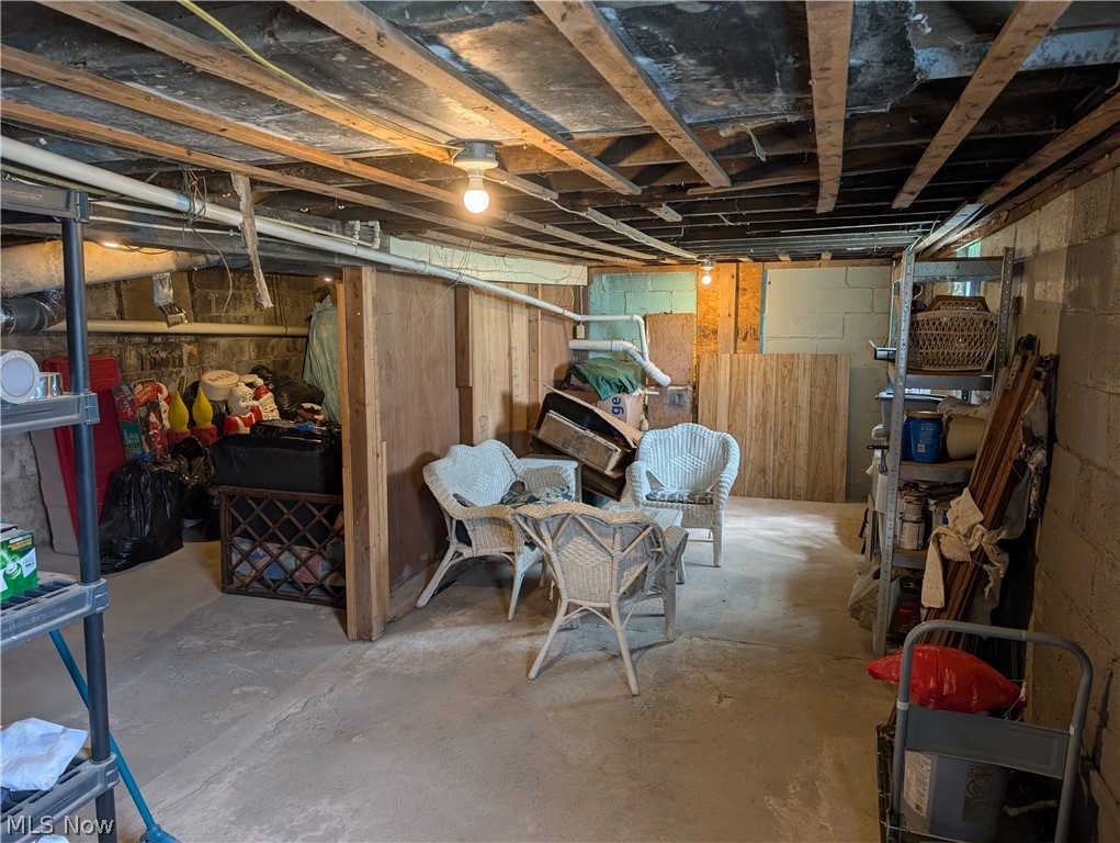 Glen #6 - Residential