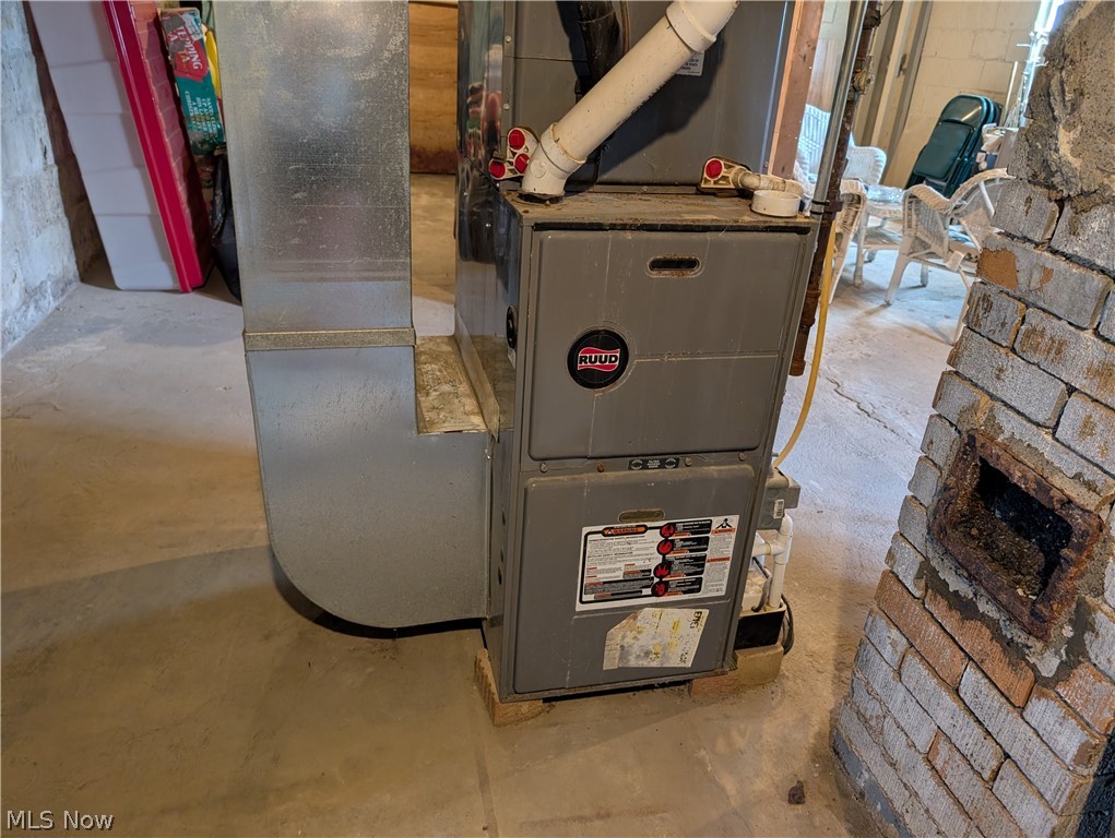 Glen #6 - Residential