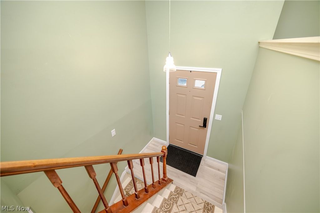 Photo of 1431 Raccoon DR NE, Howland, OH 44484 (MLS # 5211930)
