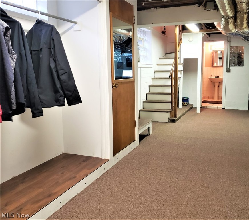 Warner - Residential