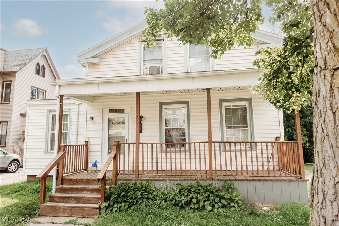 Charming 3-Bedroom Home in the Heart of Massillon – Ideal for First-Time Buyers or Investors!
Welcome to this cozy and inviting 3-bedroom, 2-bathroom single-family home offering 1,590 square feet of comfortable living space. Perfectly situated in a quiet neighborhood in Massillon, OH, this property is an excellent opportunity for first-time home buyers or savvy investors looking to grow their portfolio. Step inside to find a spacious living area filled with natural light, a functional layout, and room to make it your own. The kitchen offers ample cabinet space and flows effortlessly into the dining area — perfect for everyday meals or casual entertaining. The home features three generously sized bedrooms and two full bathrooms, providing space and flexibility for families or tenants. Outside, enjoy a manageable yard that's ideal for gardening, play, or relaxing evenings. With solid bones and great potential, this property just needs a touch of personalization to truly shine. Conveniently located near schools, parks, shopping, and major roadways, this home delivers both comfort and value in a growing market.