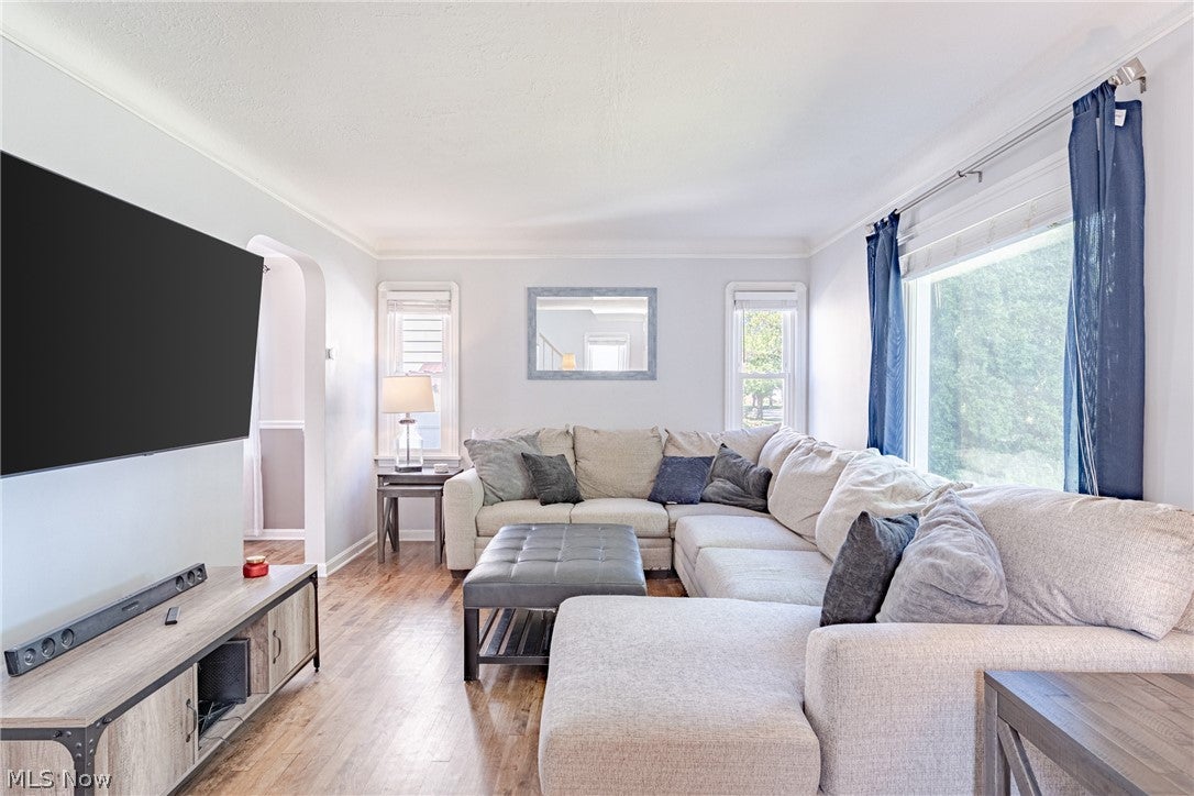 3342 W 155th Street