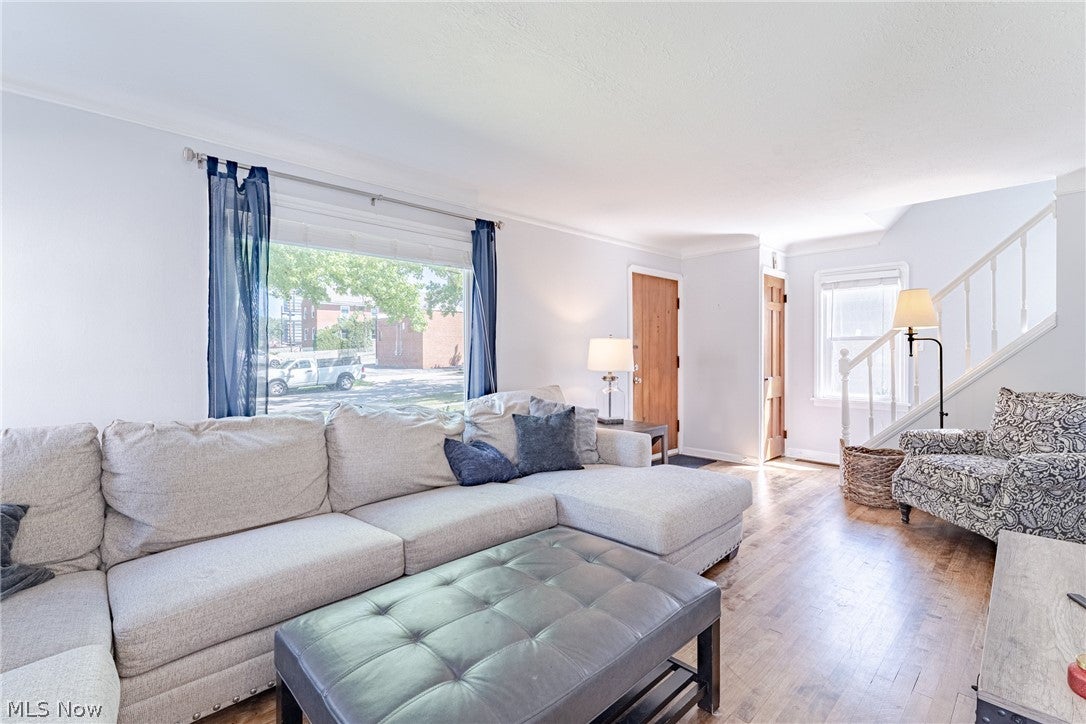 3342 W 155th Street