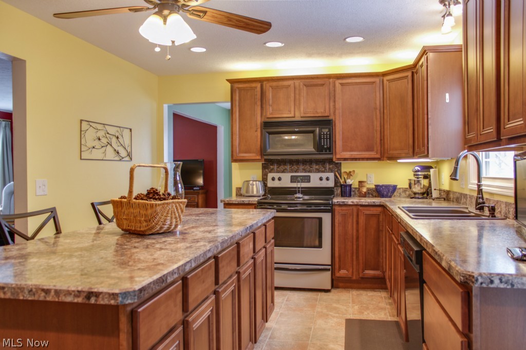 Anna Dale At Hudson - Residential