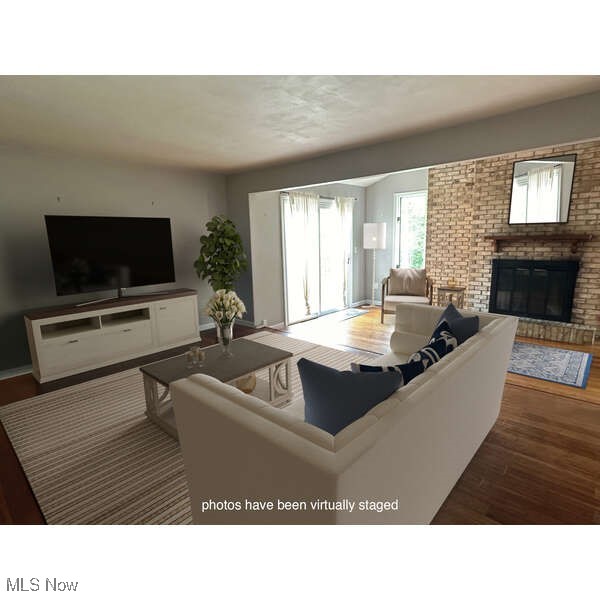 J Moores - Residential