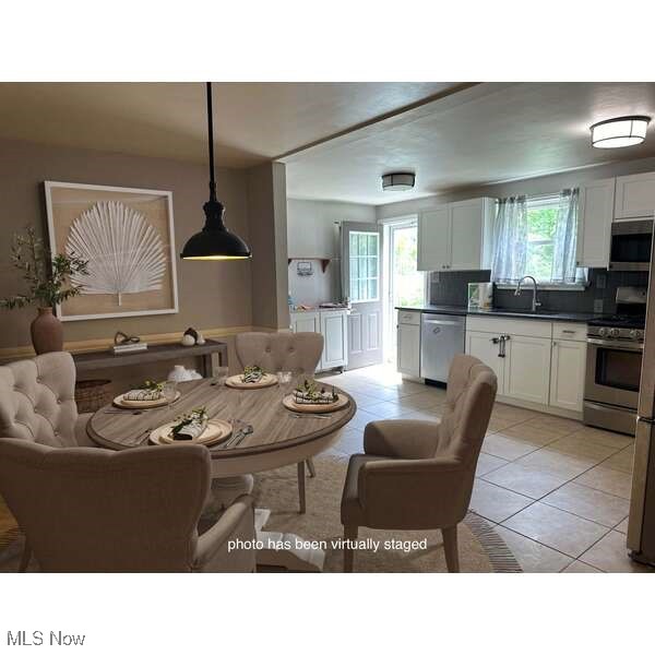 J Moores - Residential