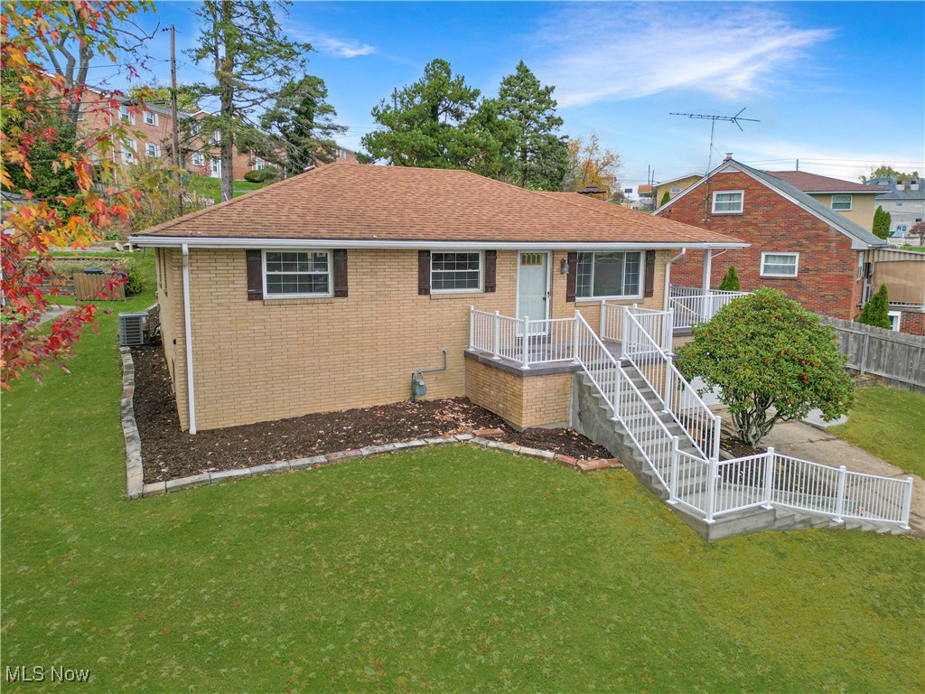 Moon Vly Ests - Residential