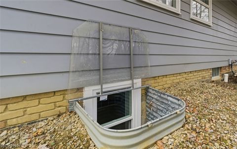 Tiny photo for 7725 Beaver Creek Drive, Mentor, OH 44060 (MLS # 5190958)