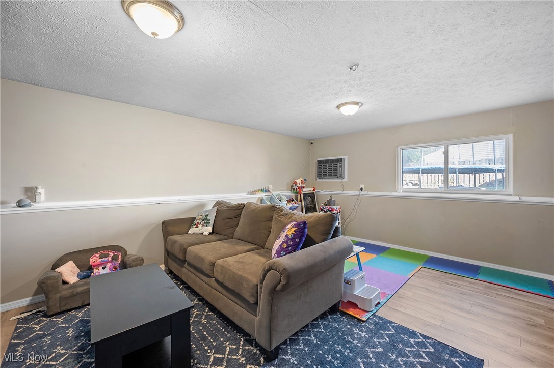 Center Rdg Heights Allotment - Residential