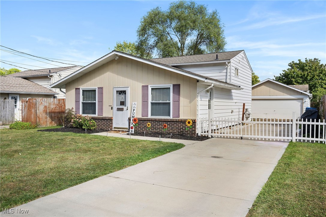 Center Rdg Heights Allotment - Residential