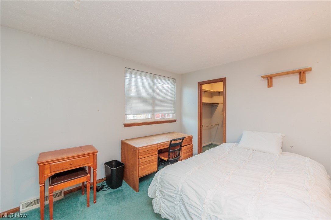 Hunting Meadows Sub #12 - Residential