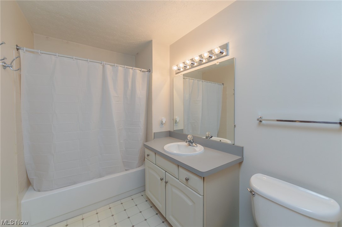 Hunting Meadows Sub #12 - Residential