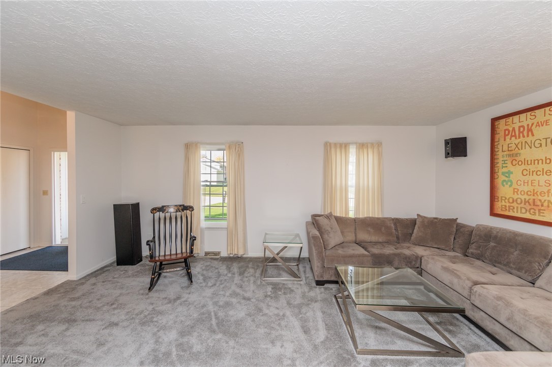 Hunting Meadows Sub #12 - Residential