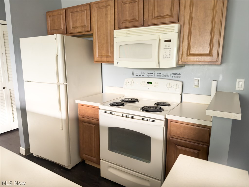 Heritage House Condo - Residential