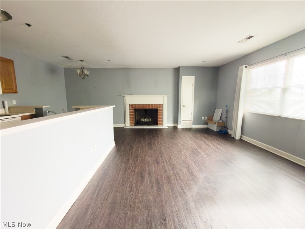 Heritage House Condo - Residential