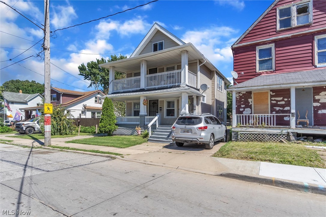 C M Mixs - Residential Income