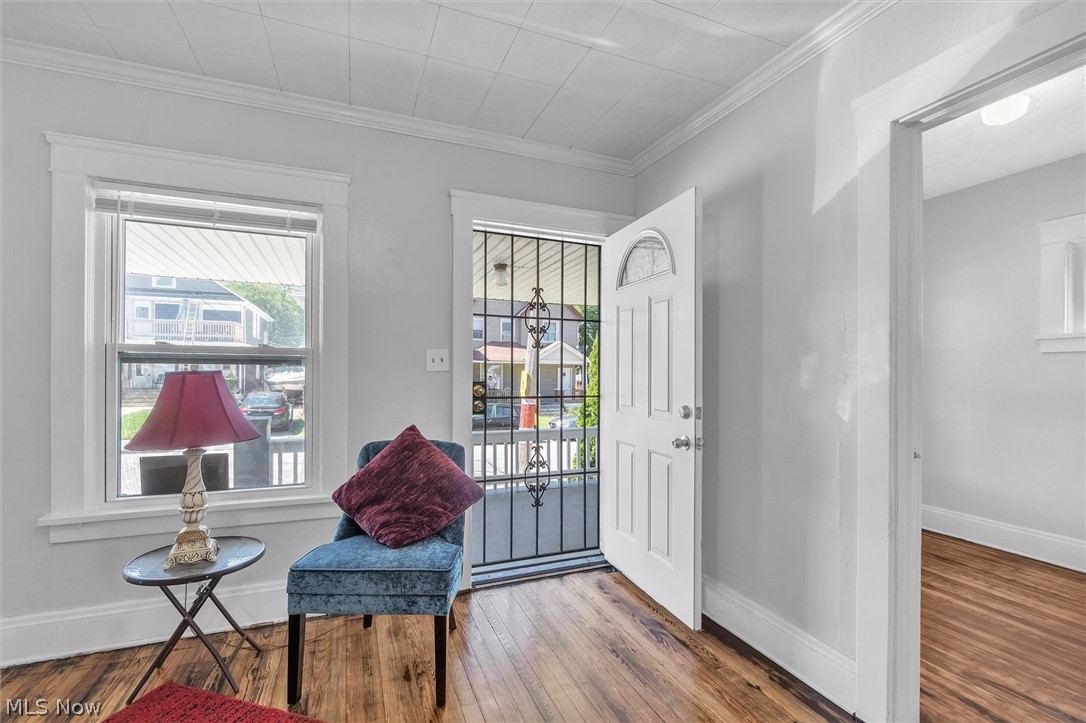 C M Mixs - Residential Income