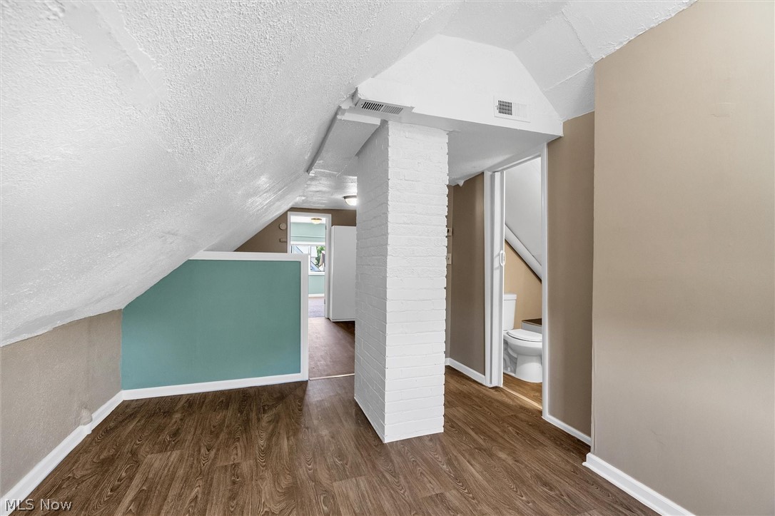 C M Mixs - Residential Income