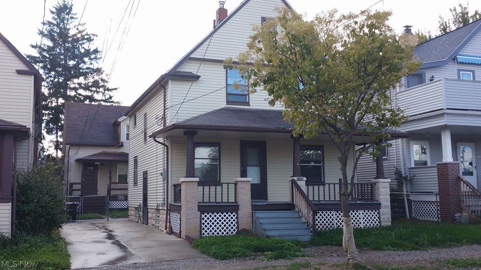 Updated Triplex: two buildings on the same lot. The front house is a single family house with 2 bedrooms and very spacious 3rd bedroom (the owners transformed two small bedrooms into one bedroom with two walk in closets. The bathroom is updated also. The house has newer windows, newer roof, newer furnace and water heater. The large kitchen can be an eat in kitchen. The refrigerator and the range stays with the house.
The living room and the formal dinning room is large and has plenty of natural light through the big windows. A few years ago the basement was waterproof. Move in conditions.
The second house is situated in the back of the lot. The unit on the 1st floor has a living room, two bedrooms one bathroom and one kitchen. The refrigerator stay's with the house. Upstairs the second unit has a living room, one bedroom, one bathroom and one kitchen. The refrigerator and the stove stays with the house. Newer siding, newer window, newer furnaces and newer water heaters. Utilities a