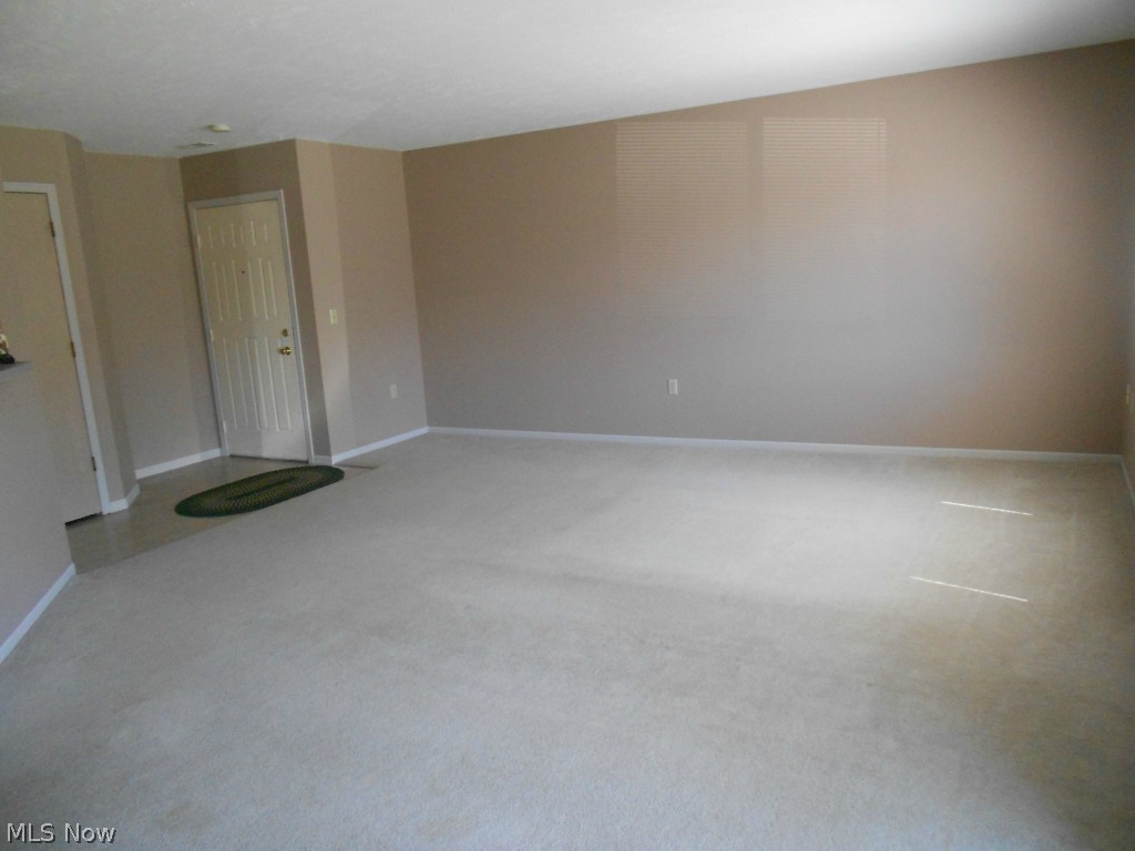 Brookledge Commons - Residential