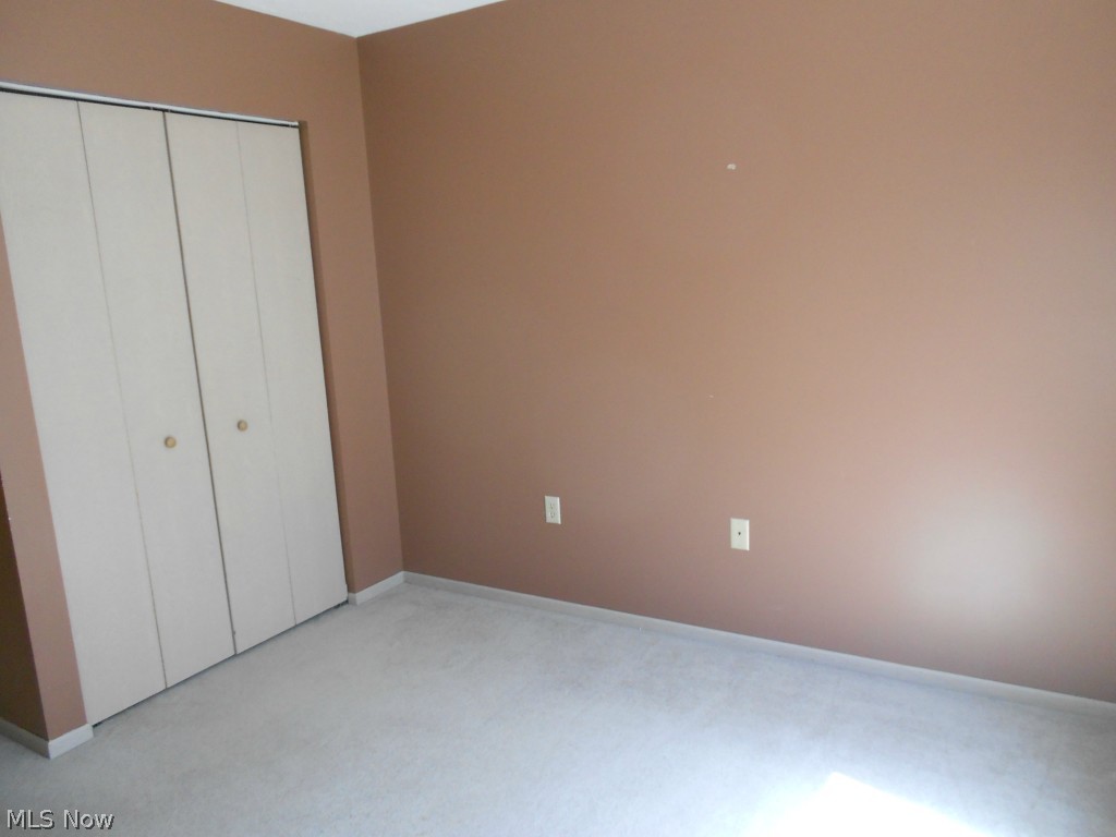 Brookledge Commons - Residential