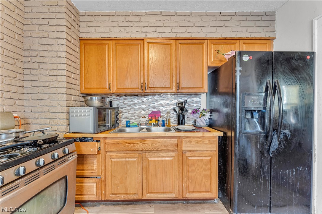 Seltzer Round Cos Garfield Pa - Residential