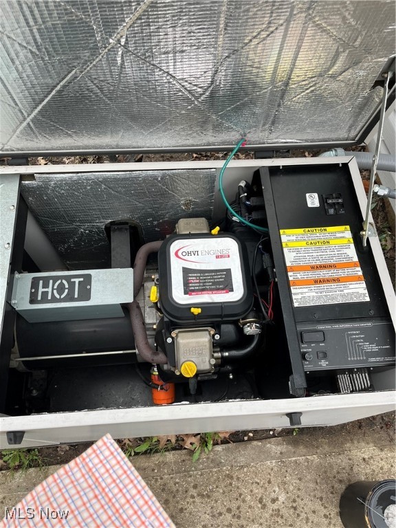 Connecticut Western Reserve - Residential