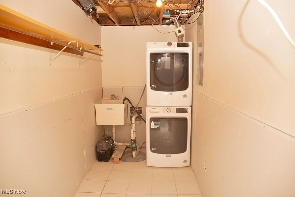 Connecticut Western Reserve - Residential