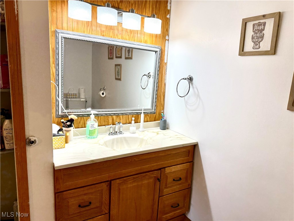 54981 Lawvers Drive, Bridgeport, Ohio image 22