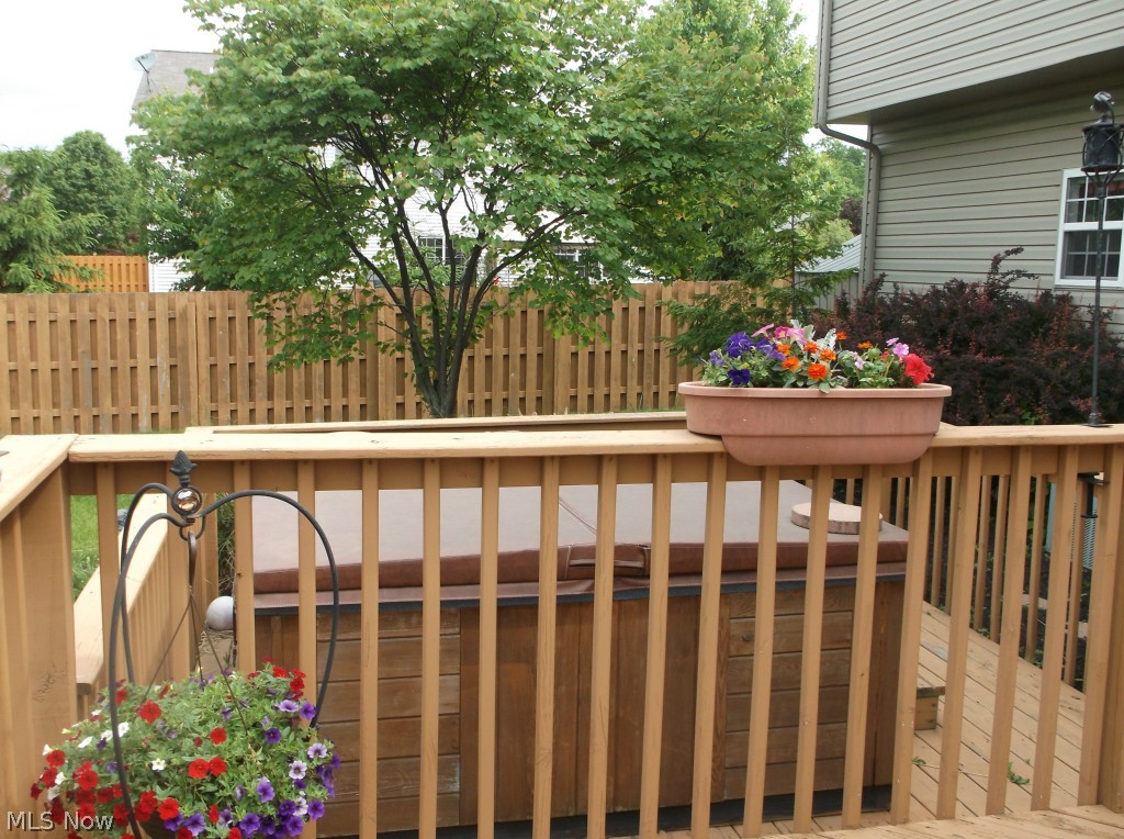 Pine Lakes - Residential