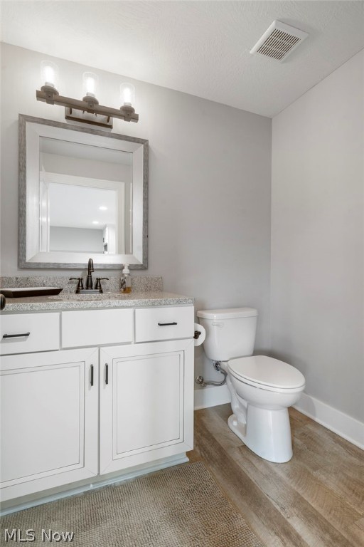 Whole/Lk Ospgs Village - Residential