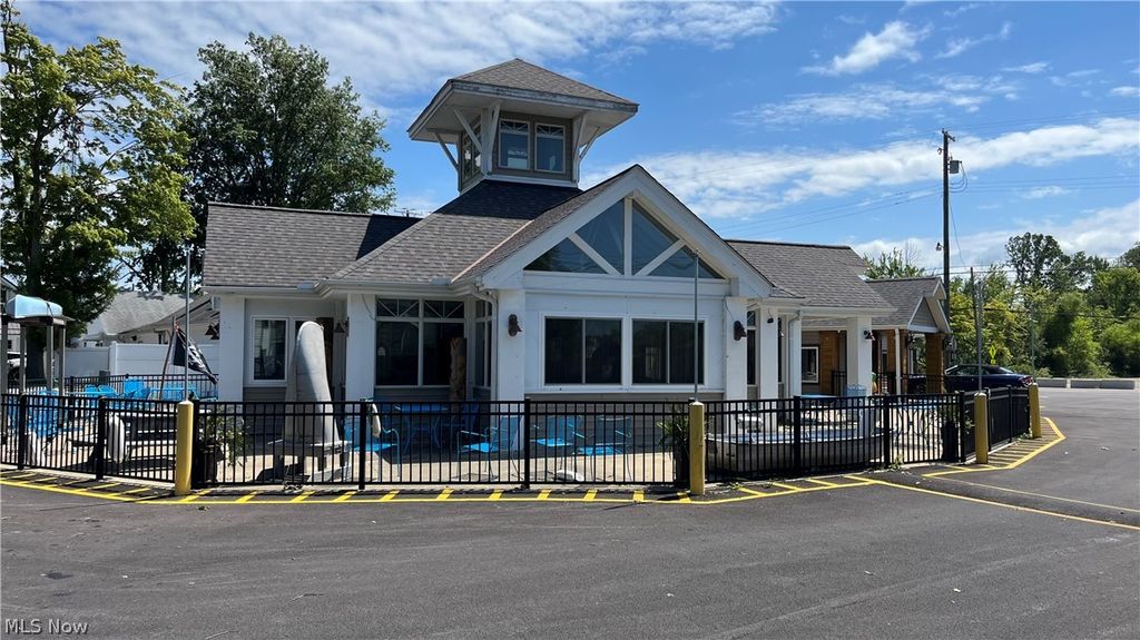 Photo of 5205 Lake Road W, Ashtabula, OH 44004 (MLS # 5192593)