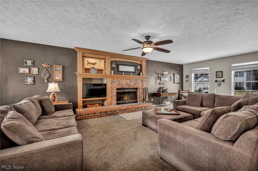 Lakeside Vill - Residential