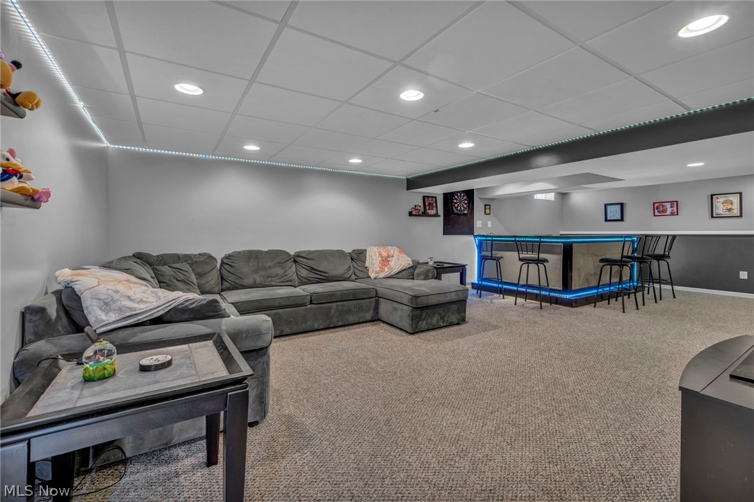 Lakeside Vill - Residential