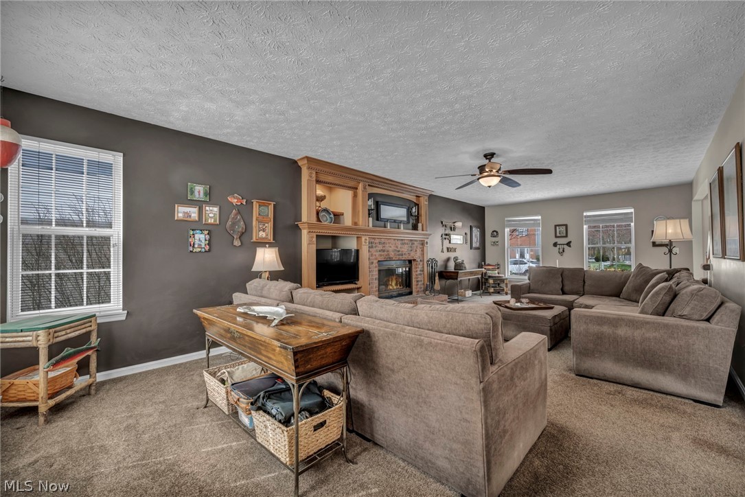 Lakeside Vill - Residential