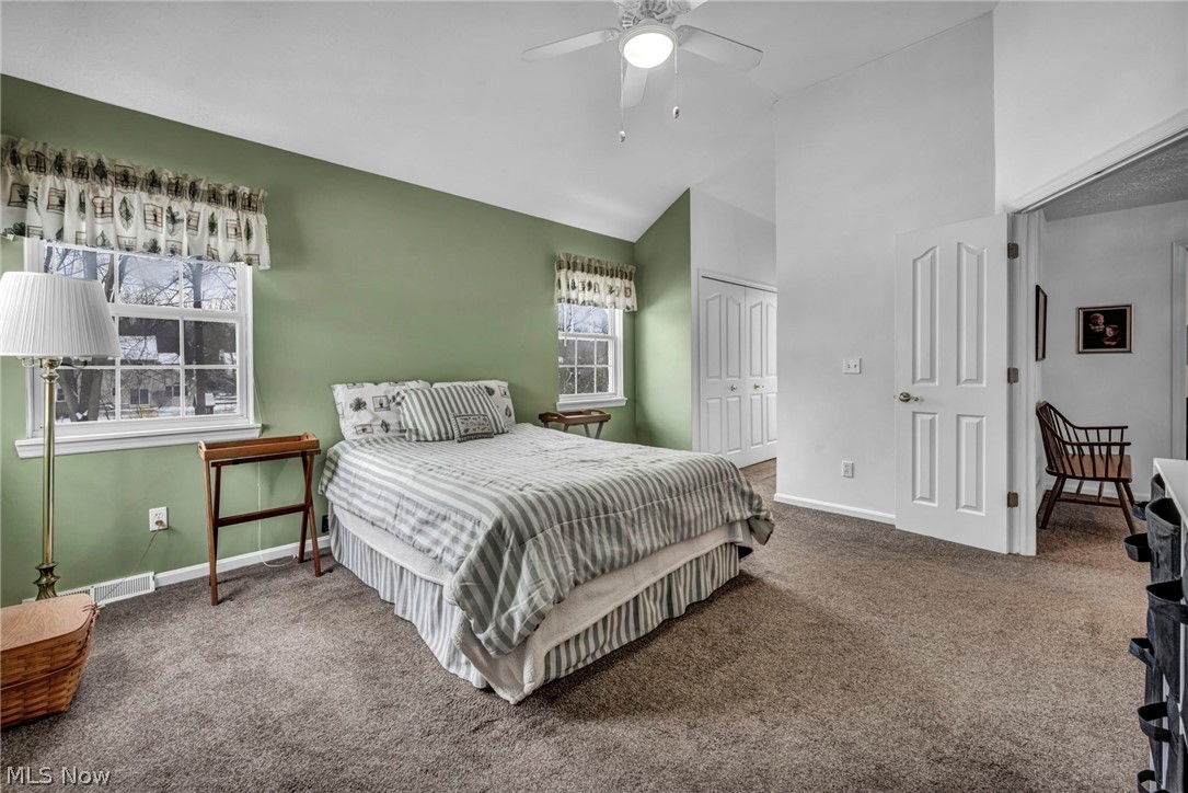 Lakeside Vill - Residential