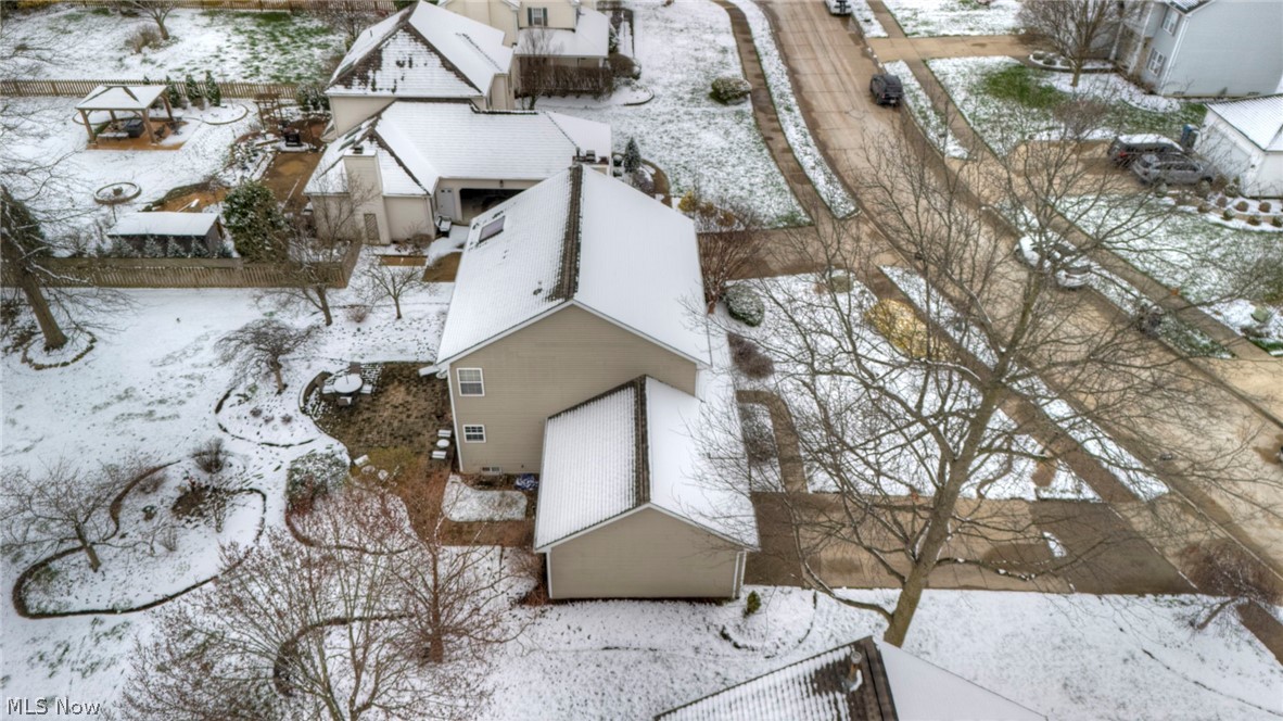 Lakeside Vill - Residential