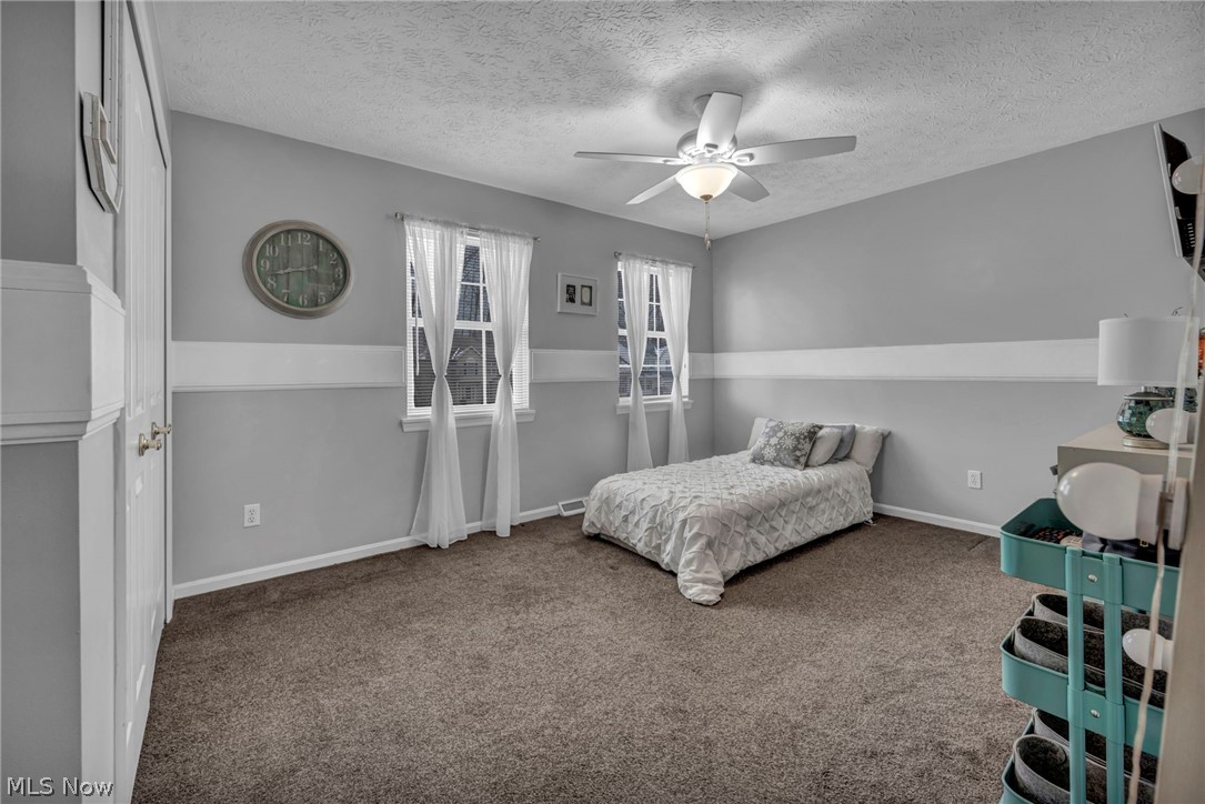 Lakeside Vill - Residential