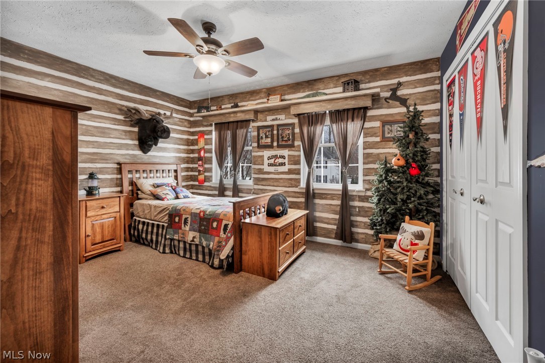 Lakeside Vill - Residential