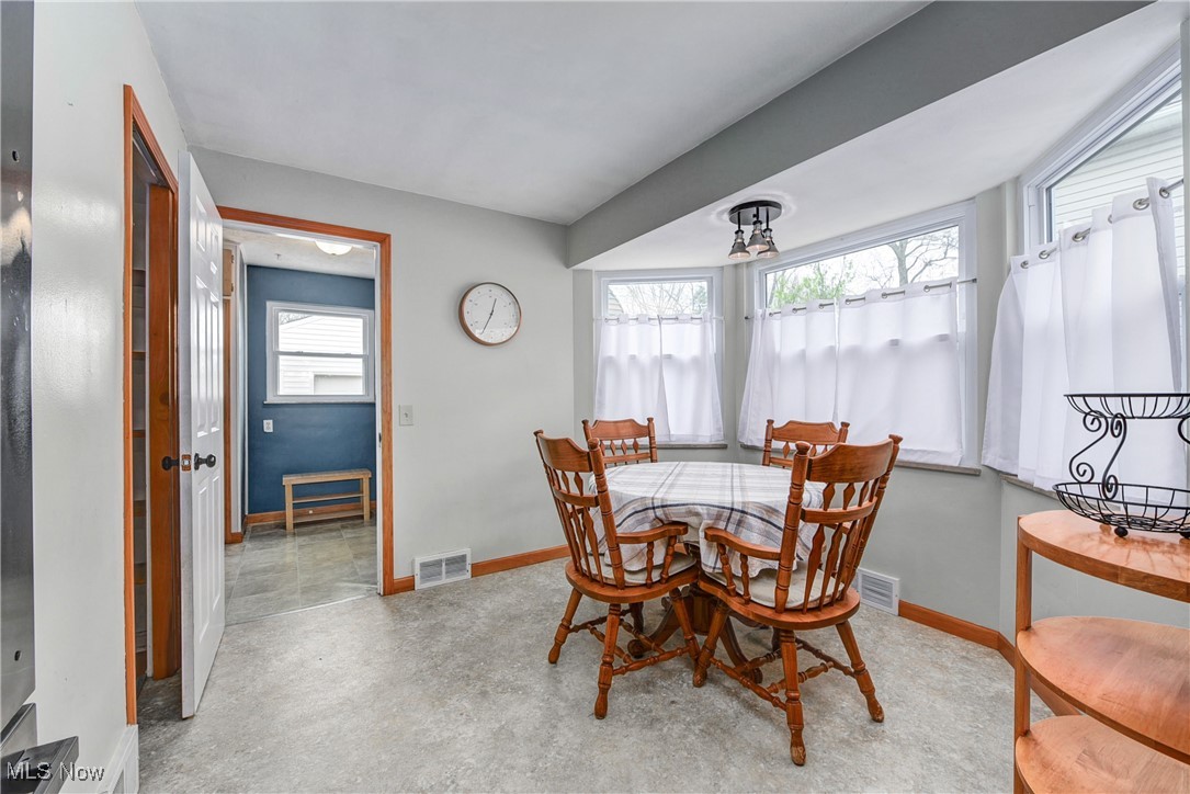 24275 Smith Avenue, Westlake, Ohio image 20