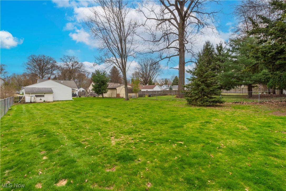 24275 Smith Avenue, Westlake, Ohio image 29