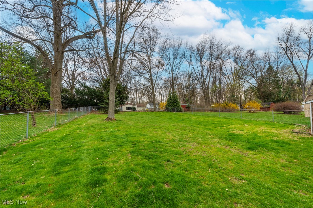 24275 Smith Avenue, Westlake, Ohio image 13