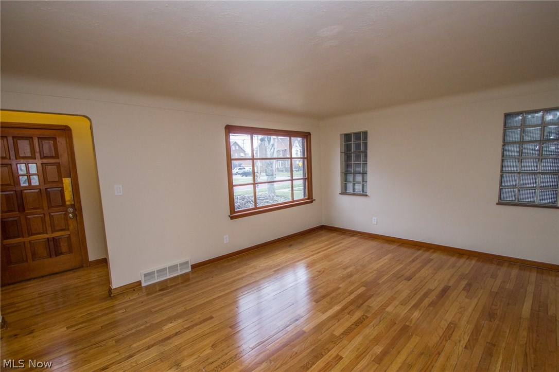 Beverly Park - Residential