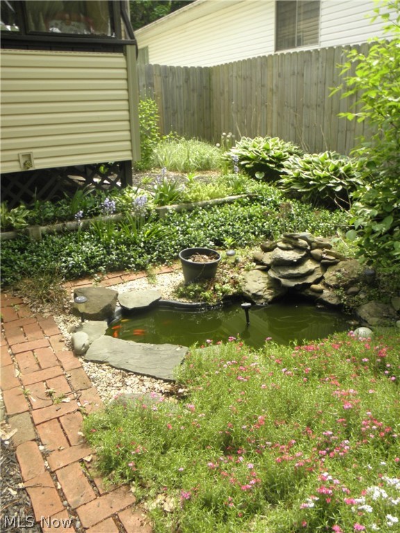 Warner - Residential